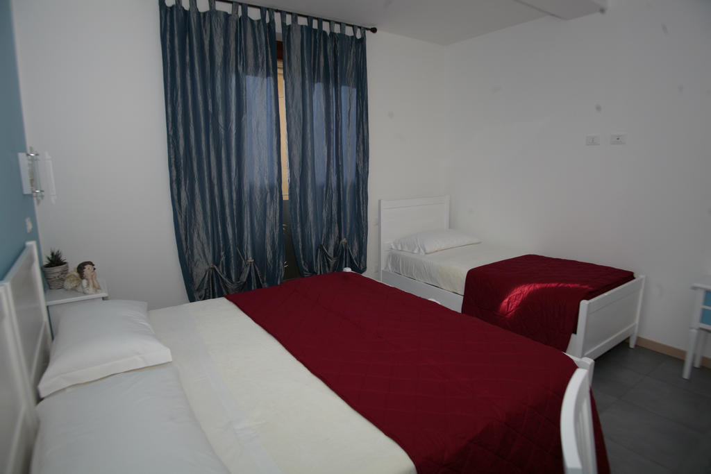 Bed & Breakfast Nettuno Comun Nuovo Room photo